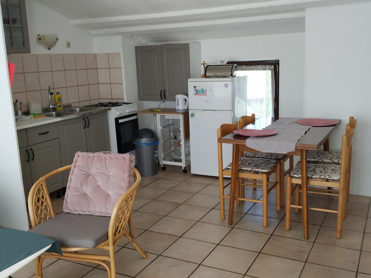 Apartmani Zlatko Pula Dış mekan fotoğraf